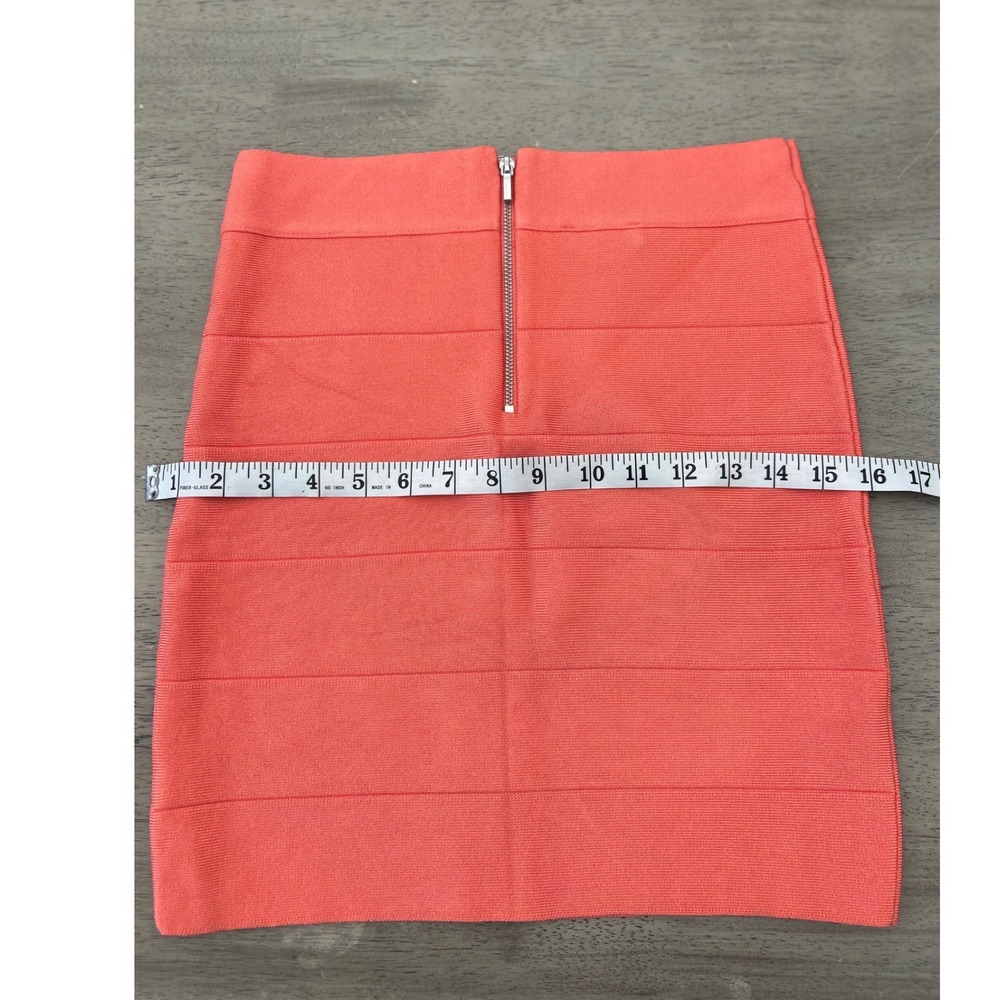 Bebe Coral Pink‎ Bandage Mini Skirt Bodycon High Waist Size Medium M Zip Back - Picture 2 of 7